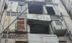 کمشنر کراچی نے شہر کی مخدوش عمارتوں کی فہرست جاری کردی
