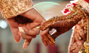 بیوی نے بنا اجازت دوسری شادی کرنے والے چودھری شوہر کی چودھراہٹ نکال دی