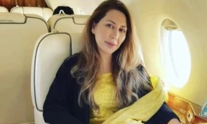فرح گوگی کو ماہانہ رشوت پہنچانے والے محکمہ ایکسائز کے افسران قابو میں آگئے