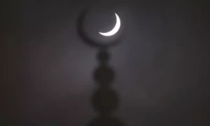 سعودی عرب میں ذوالحج کا چاند نظرآگیا، حج 27 جون کو ہوگا