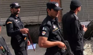پشاور: سکھ پر فائرنگ کا مقدمہ درج، ملزمان کی گرفتاری کیلئے سرچ آپریشن