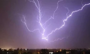 شکر گڑھ میں آسمانی بجلی گرنے سے 6 افراد جاں بحق، 4 زخمی