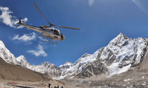 Helicopter crash near Mount Everest kills 6