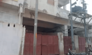 کراچی کی فیکٹری سے امونیا گیس اخراج سے متعدد افراد متاثر، اطراف کے گھروں کو خالی کروادیا گیا