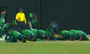 ایمرجنگ ایشیا کپ: پاکستان نے روایتی حریف بھارت کو فائنل میں شکست دے کر ٹائٹل اپنے نام کرلیا