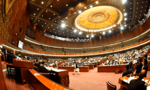 الیکشن ایکٹ ترمیمی بل کثرت رائے سے منظور، نگراں حکومت کے اختیارات میں &rsquo;محدود&lsquo; اضافہ