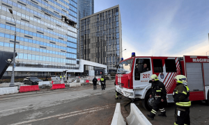 Moscow buildings hit as Russia says it downs Ukrainian drones