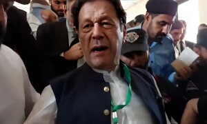 سپریم کورٹ: توشہ خانہ کیس کا فیصلہ چیلنج ہوتے ہی درخواست کو نمبر لگ گیا