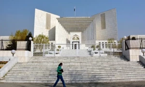 &rsquo;تنقید کی پرواہ نہیں&lsquo;، خصوصی عدالتوں میں سویلینز کے ٹرائل کیخلاف فل کورٹ کی درخواست مسترد