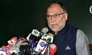 لاہور میں گوادر یونیورسٹی کے قیام پر سوشل میڈیا طوفان، وفاقی وزیر کی وضاحت
