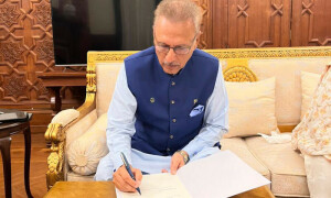 قومی اسمبلی تحلیل، صدر مملکت نے سمری پر دستخط کردیے