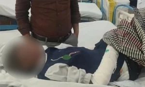 ملازمہ تشدد کیس: ملزمہ کی ضمانت مسترد، بچی کو ملازمت پر رکھوانے والا ٹھیکیدار شامل تفتیش