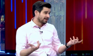 قانونی دھمکیاں یا کچھ اور؟ تابش ہاشمی کا شو احمد بٹ کو مل گیا