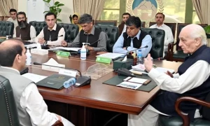 خیبر پختون خوا کی پوری نگران کابینہ مستعفی، وزیراعلیٰ کا بھی استعفیٰ دینے کا امکان