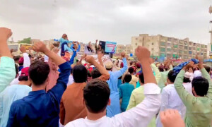 کچے میں وکیل کے اغواء پر احتجاج سے کراچی میں ٹریفک جام