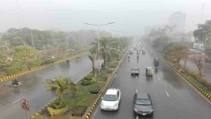 کراچی کا موسم کب تک خوشگوار رہے گا، چیف میٹرولوجسٹ نے بتا دیا