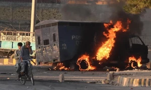 9 مئی واقعات: چیئرمین پی ٹی آئی کے باڈی گارڈز سمیت 29 کارکنان کی شناخت پریڈ مکمل