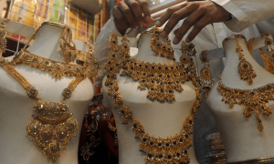 سونے کی قیمت میں بھاری اضافہ، فی تولہ ہزاروں روپے مہنگا ہوگیا