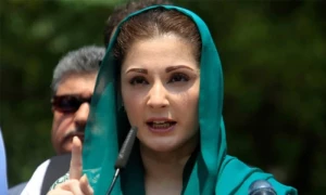 عمران خان کی وکالت کرنے سے چیف جسٹس کا امیج خراب ہوگا، مریم نواز