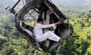 &rsquo;خوف کے مارے کچھ طلبا نے چیئرلفٹ سے نیچے کودنے کا سوچ لیا تھا&lsquo;