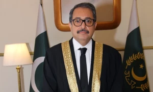 عمران خان کی سزا معطلی پر سماعت ملتوی، ٹرائل کورٹ کی غلطی نہیں دہرائیں گے، چیف جسٹس اسلام آباد ہائیکورٹ