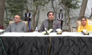پیپلزپارٹی نے نئی حلقہ بندیوں کی مخالفت کردی، 90 دن میں الیکشن کا مطالبہ
