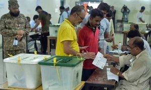 الیکشن توقع سے پہلے ہوسکتے ہیں، نواز اور مریم ڈرائیونگ سیٹ پر نہیں ہونگے، ذرائع