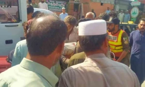 مانسہرہ میں مسافر وین کھائی میں جاگری، 2 خواتین سمیت 6 افراد جاں بحق