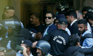 عمران خان نے 9 ضمانتیں خارج کرنے کے فیصلے عدالت میں چیلنج کردیے