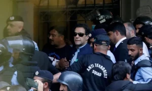 کسی اور مقدمے میں گرفتار نہ کیا جائے، عمران خان کی ایک اور درخواست دائر