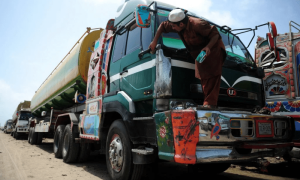 ملک میں بجلی بلوں کیخلاف احتجاج، گڈز ٹرانسپورٹرز بھی مطالبات لے آئے