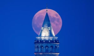 زمین کے قریب ترین آنے والے چاند کے نظارے