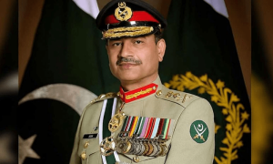 Army chief tells businessmen he will bring $100 billion in investment