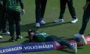ایشیا کپ سُپر4: نسیم شاہ کے میدان سے باہر جانےکا الزام اُروشی روٹیلا کے سر