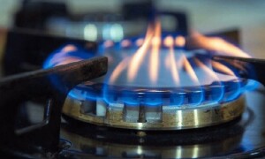 گیس مہنگی کرنے کی تیاری، قیمتوں میں 60 فیصد تک اضافے کا امکان