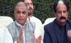 حنیف عباسی نے ذوالفقار علی بھٹو سے متعلق اپنے بیان پر معافی مانگ لی