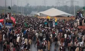 نظرثانی درخواست واپس لینے کے بعد پی ٹی آئی کا فیض آباد دھرنا کیس فیصلے پر عملدرآمد کا مطالبہ