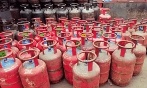 سردیوں سے قبل ایل پی جی کی قیمت میں بڑا اضافہ