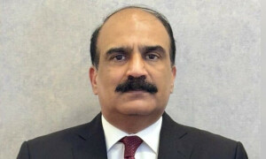 لیفٹیننٹ جنرل محمد منیر افسر چیئرمین نادرا تعینات، کابینہ نے منظوری دے دی