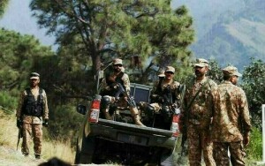 سیکیورٹی فورسز کا خفیہ اطلاع پر ٹانک میں آپریشن، 10 دہشت گرد ہلاک