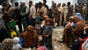غیر قانونی افغان مہاجرین کیخلاف پشاور پولیس بھی متحرک، لسٹوں کی تیاری جاری