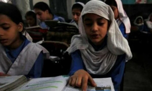 خیبرپختونخوا میں لاکھوں طلباء کا سرکاری اسکولز چھوڑنے کا انکشاف