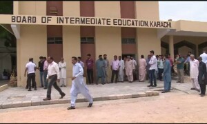 کراچی : چیئرمین اعلیٰ ثانوی تعلیمی بورڈ پروفیسر نسیم میمن کیخلاف انکوائری مکمل