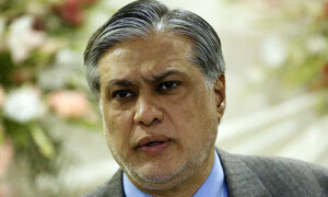 &rsquo;نواز شریف کی گرفتاری کا کوئی چانس نہیں، معیشت کی بحالی بہترین انتقام ہوگا&lsquo;