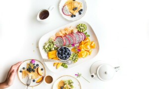 صبح کے ناشتہ میں یہ چیزیں کبھی نہ کھائیں ورنہ پچھتائیں گے