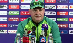 آج کا میچ آئی سی سی نہیں بلکہ بی سی سی آئی کا ہوم ایونٹ لگا، مکی آرتھر