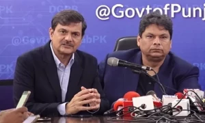 &rsquo;لاہور میں اسموگ کی صورتحال بہتر، بدھ کو اسکول بند نہیں کیے جارہے&lsquo;