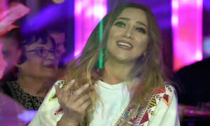 اسرائیلی فوج نے فلسطینی گلوکارہ اور نیوروسائنٹسٹ دلال ابو امنہ کو گرفتار کرلیا