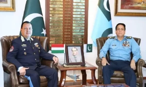 سربراہ پاک فضائیہ سے کمانڈر ہنگری ایئر فورس کی ملاقات