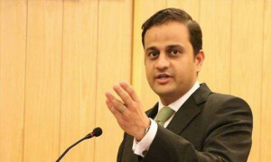 میئر کراچی مرتضیٰ وہاب ابراہیم حیدری کی یوسی سے بلامقابلہ چیئرمین منتخب